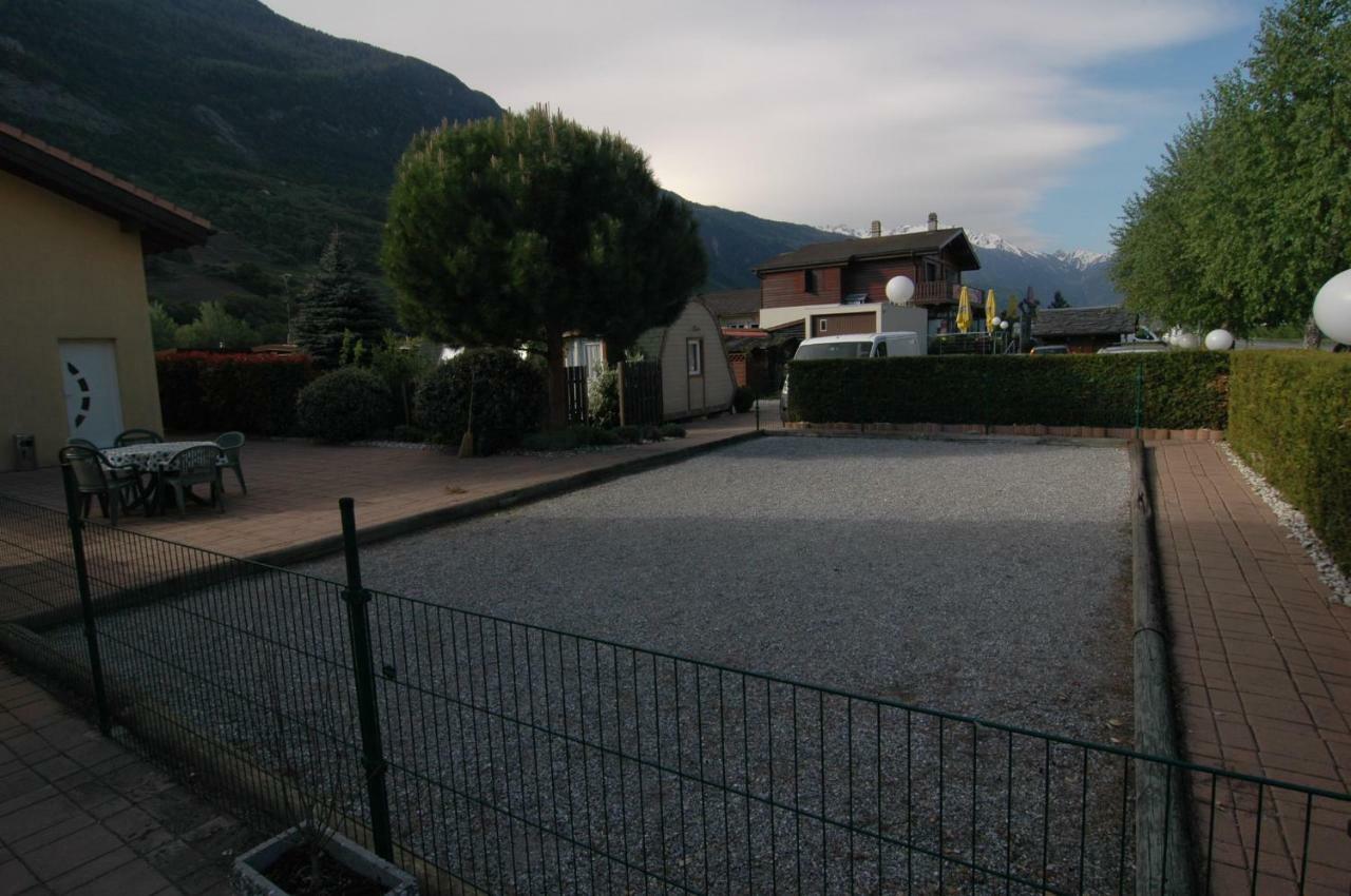 Gîte - Dortoir La Cigale Saxon Exterior foto
